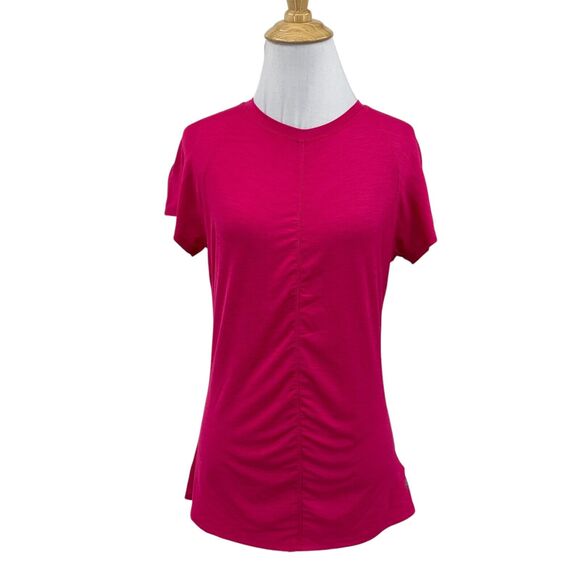 Lija Shirt Womens M Medium Valentine Short Sleeve Stretch Wicking Split Seam Tee - Picture 1 of 10